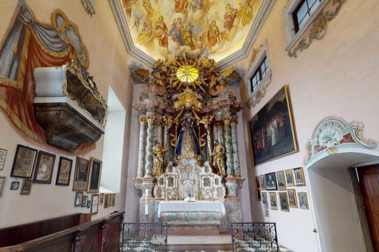 Maria Straßengel, Altar
